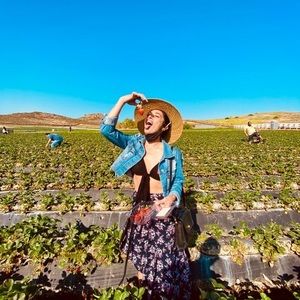 Meet your Posher, Gabriella